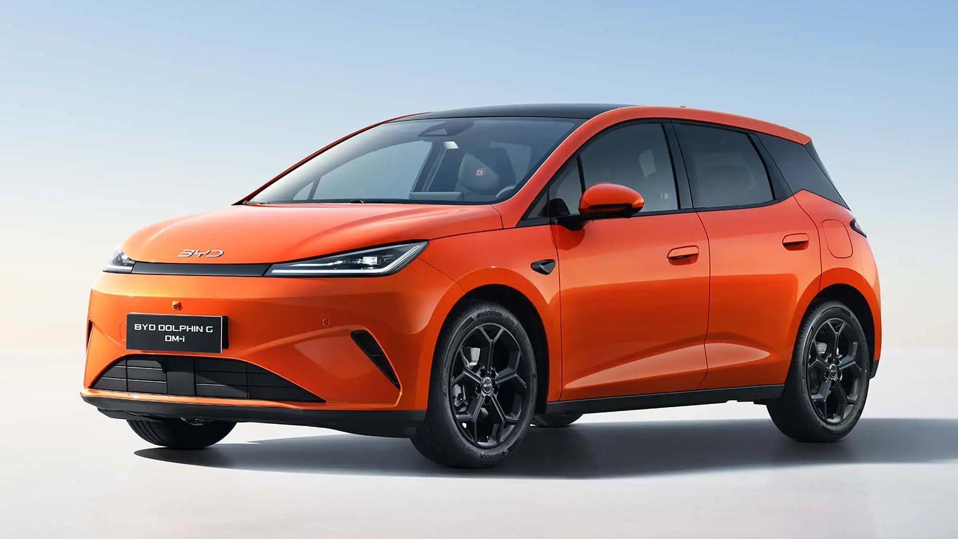 BYD presentó el Dolphin híbrido: hasta 1.040 kilómetros de autonomía
