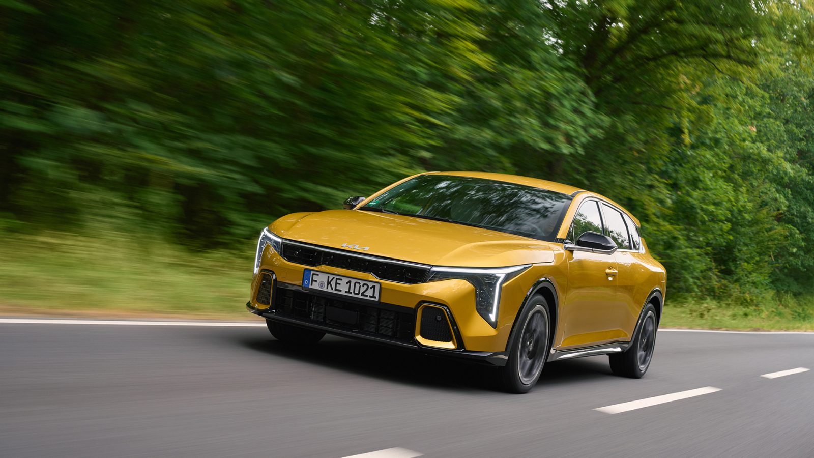 El Kia K4 hatchback llega a la Argentina con 190 CV y diseño deportivo